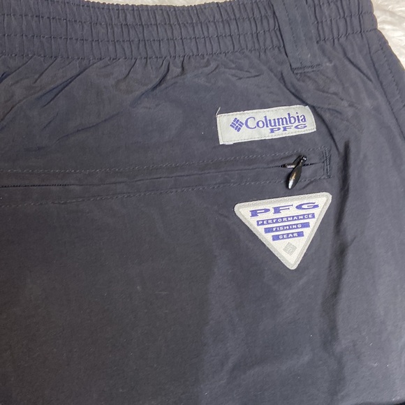 Columbia Black Omni-Shade Backcast III Water Short - Picture 9 of 13